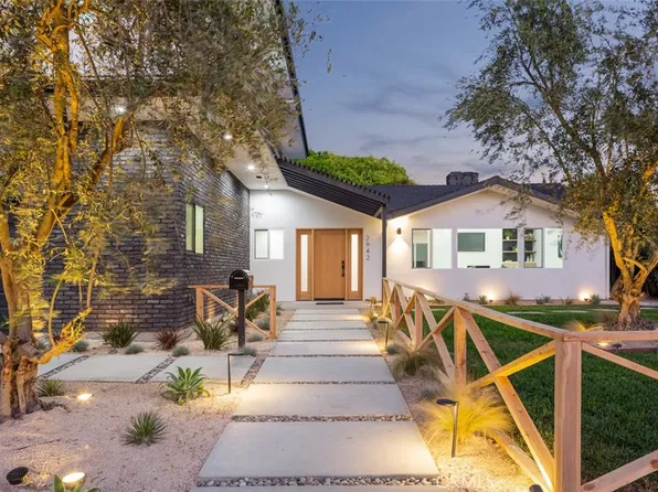 2942 Pemba Dr, Costa Mesa, CA 92626