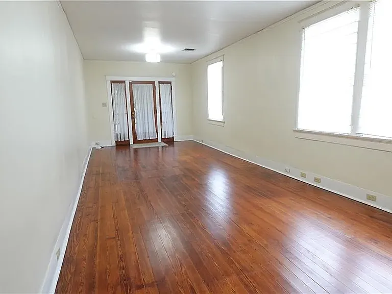 2625 Calhoun St #2625 — Photo 8
