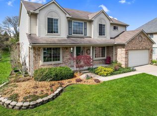 5793 Cedar Ridge Dr, Ann Arbor, MI 48103