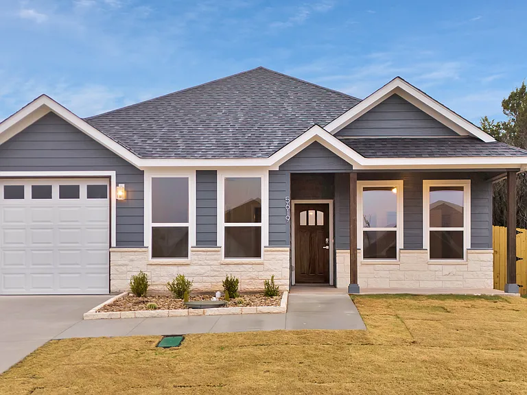 5619 Barkridge Dr — Photo 2
