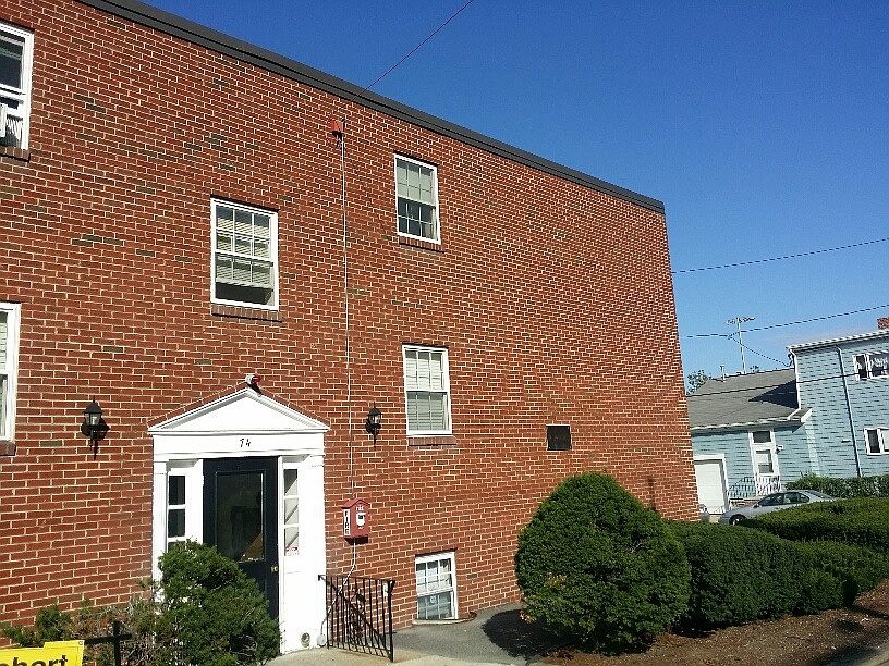 2nd image of 74 Springvale Ave APT 2