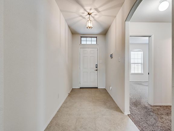 2nd image of 5317 Creek Hill Ln