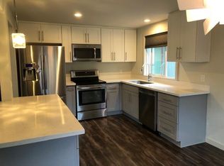 806 26th Ave S #B, Seattle, WA 98144