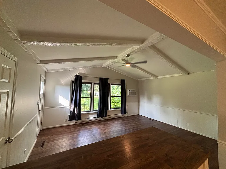 233 Monroe St #A — Photo 6