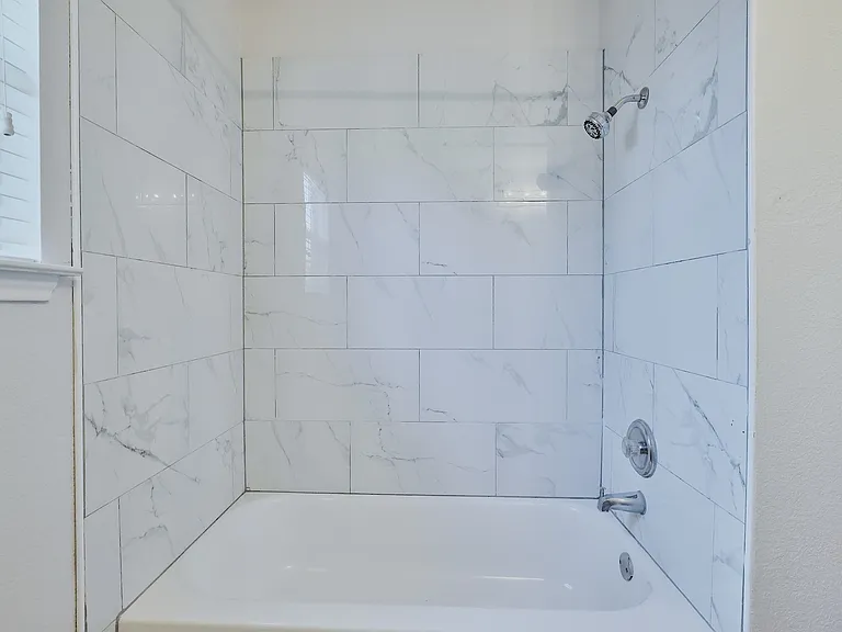 9316 Rowlands Sayle Rd — Photo 33