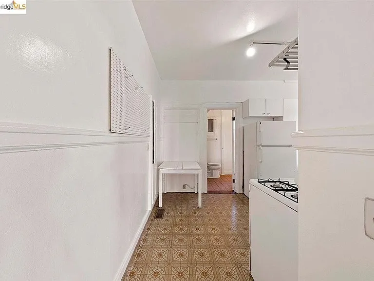 429 Euclid Ave #A — Photo 9