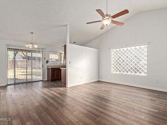3rd image of 5518 W MERCURY Way
