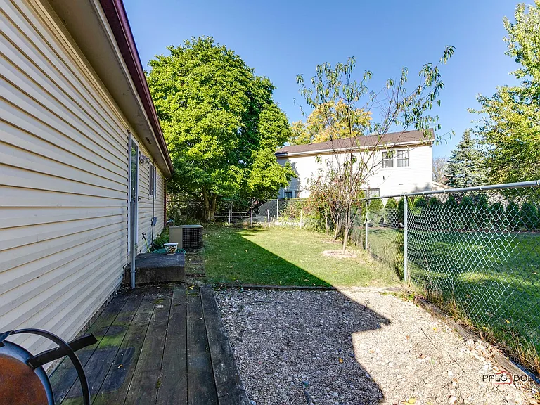 920 Lee Ct — Photo 31