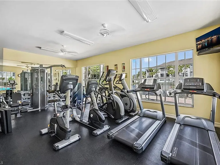831 Sailaway Ln #104 — Photo 35