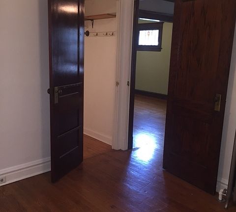 2nd image of 209 Circle Ave
