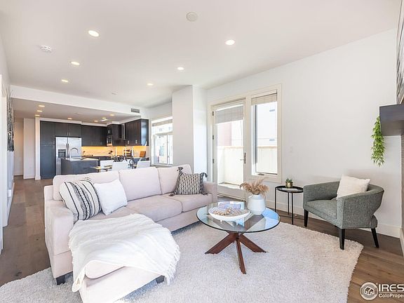 2nd image of 3301 Arapahoe Ave #316