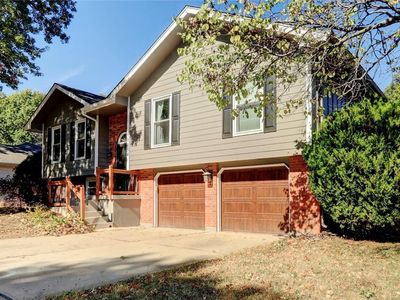 1654 SE Boone Trl, Lees Summit, MO, 64063