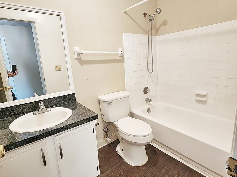 4309 S Semoran Blvd #4 — Photo 11