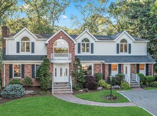 286 Lincoln Ave, Ridgewood, NJ 07450