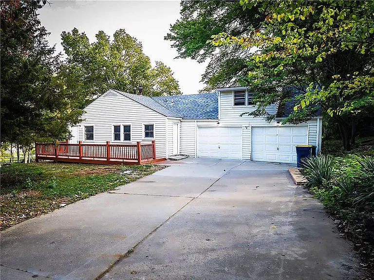 400 N Morse Ave — Photo 9