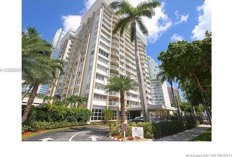 2nd image of 1420 Brickell Bay Dr APT 1506D