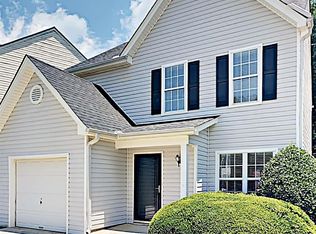 417 Village Bluff Dr, Lawrenceville, GA 30046