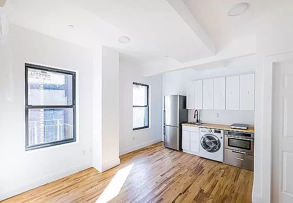 3rd image of 512 W 171st St APT 2C