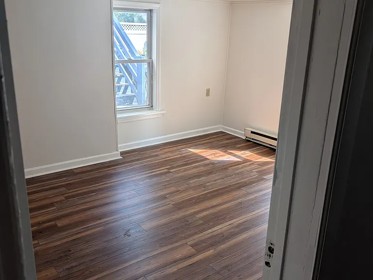 9 N Hillside Ave — Photo 10