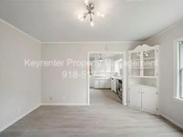 537 S Marion Ave — Photo 15