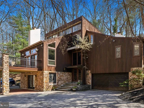 1343 Centennial Rd, Narberth, PA 19072