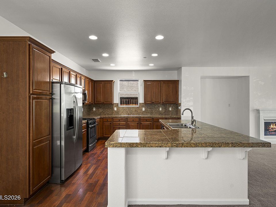 4762 Wood Thrush Ln, Sparks, NV 89436 | Zillow