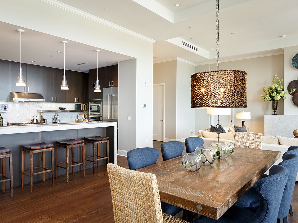 Dining Room and Kitchen 