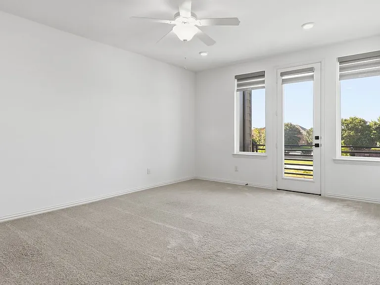 1264 Daybreak Dr — Photo 25
