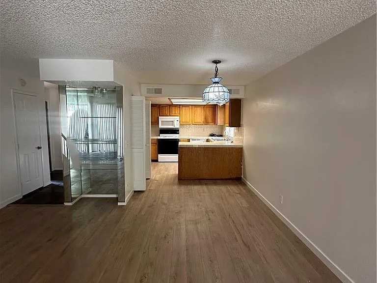 3280 Dayflower St #C — Photo 9