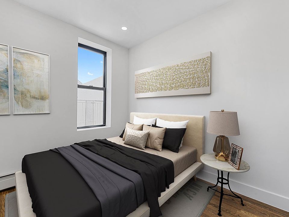 1st image of 428 7th Ave #3B