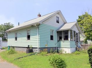 152 Kendall St, Chicopee, MA 01020