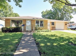 651 Cook Blvd, Bradley, IL 60915