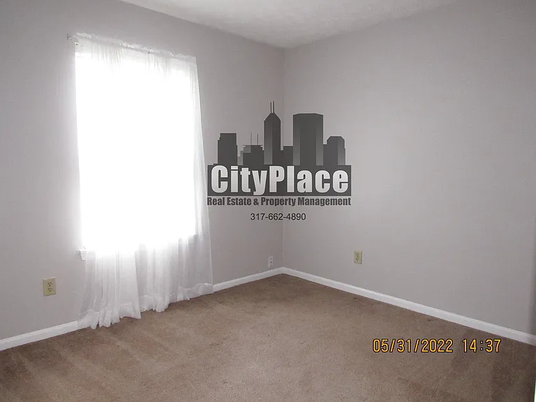 525 E Pine Ridge Dr — Photo 15