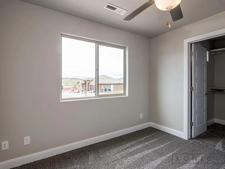 2261 S Tonaquint Dr #49 — Photo 26
