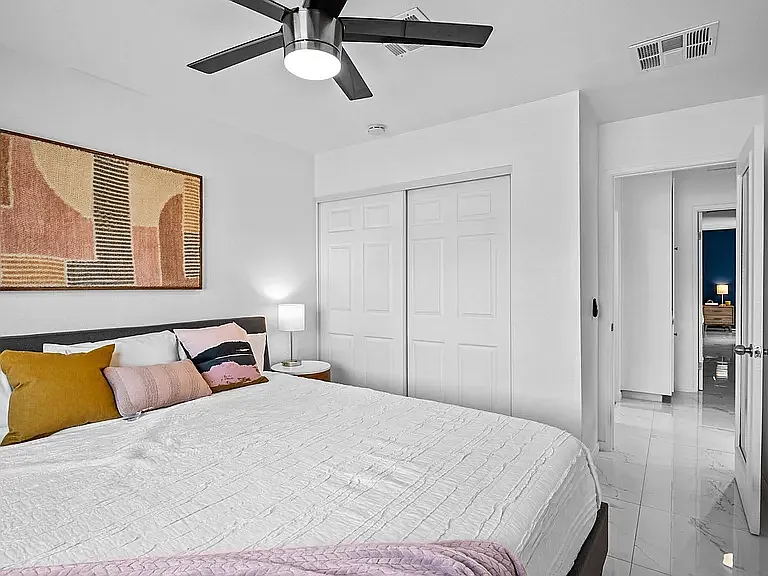 2190 N Whitewater Club Dr — Photo 13