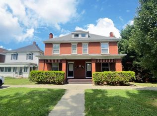 2584 1st Ave, Huntington, WV 25703