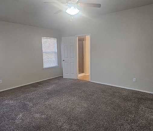 5th image of 4910 Birmingham Cir