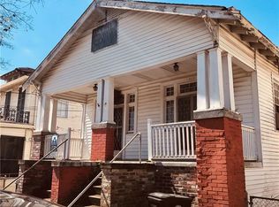 825 Solomon Pl, New Orleans, LA 70119