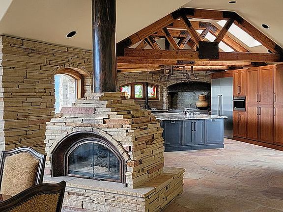 Dining / Kitchen