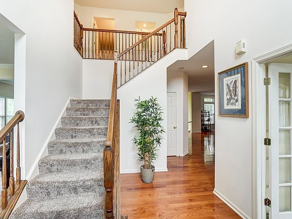 5th image of 6450 Sunny Dr