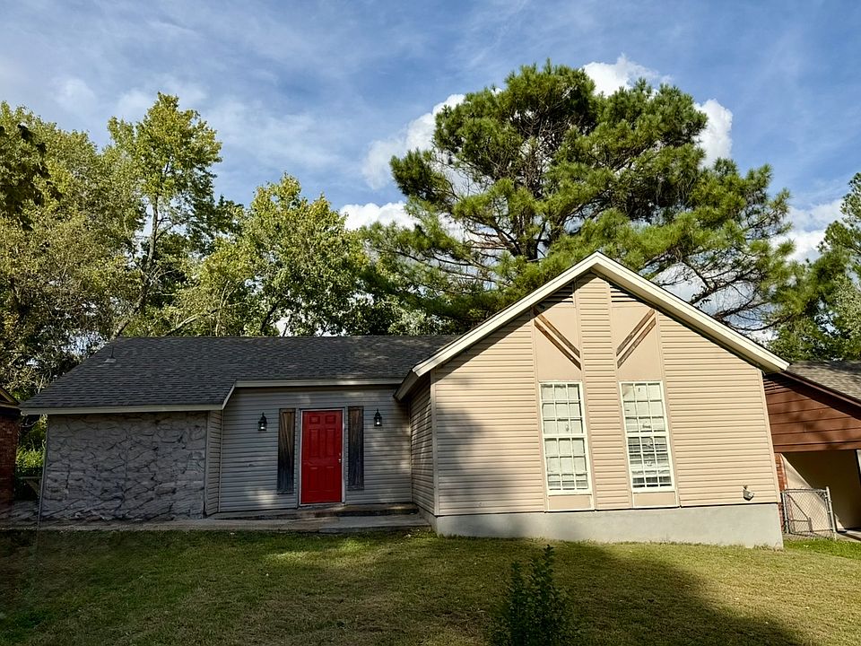 1st image of 5096 Breckenwood Dr