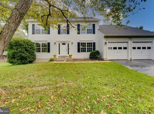 13313 Mockingbird Ln, Bowie, MD 20720