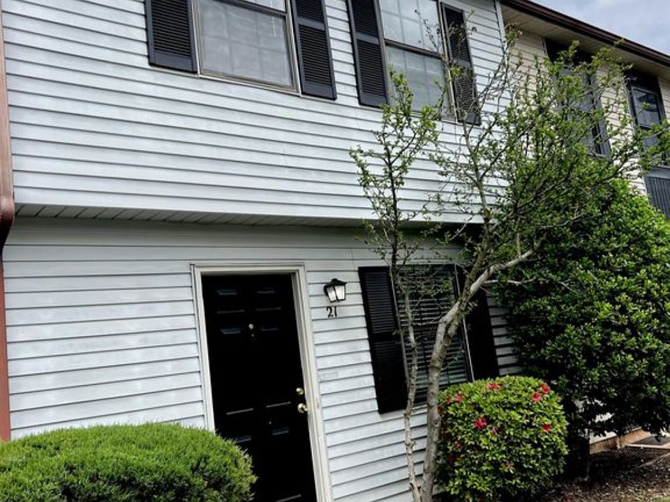 1st image of 21 Countryplace Ln