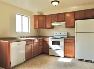 99 Lamont Dr, Irwin, PA 15642