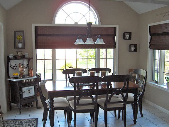 Breakfast room