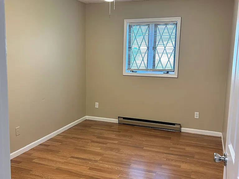 1000 Davis St #1 — Photo 1