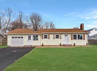 11 Windsor Ave, Brockton, MA 02301