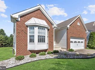 210 Hearthstone Dr, Berlin, NJ 08009