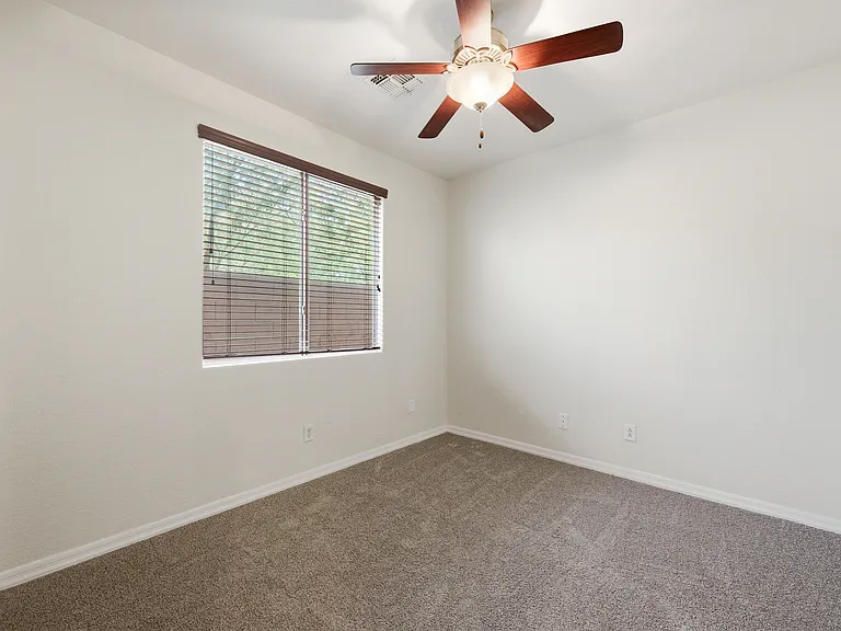 4309 W Heyerdahl Dr — Photo 21