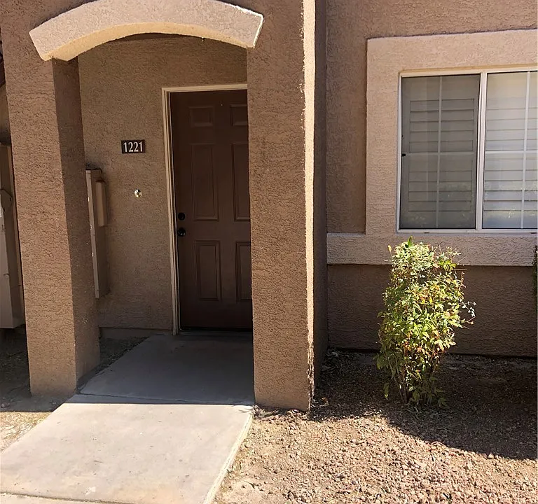 10245 S Maryland Pkwy #1221